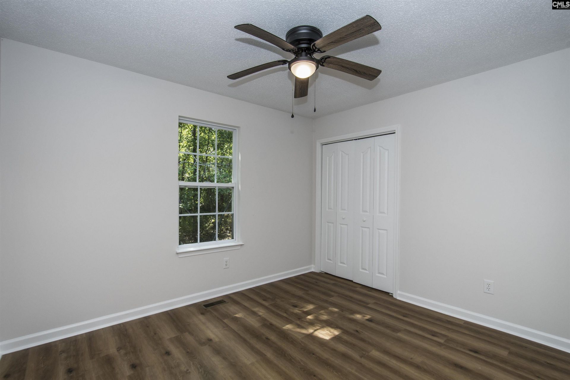 11 Cambridge Oaks Court  Photo 44