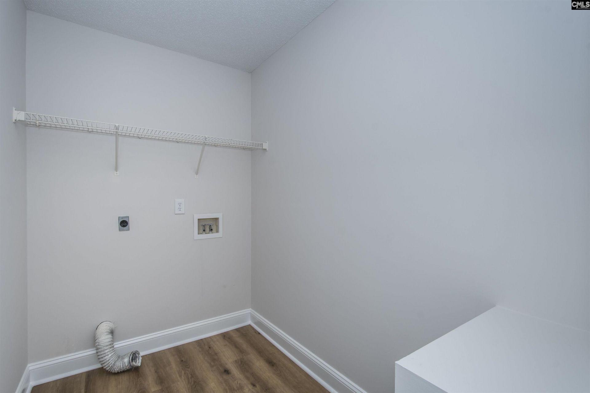 11 Cambridge Oaks Court  Photo 48