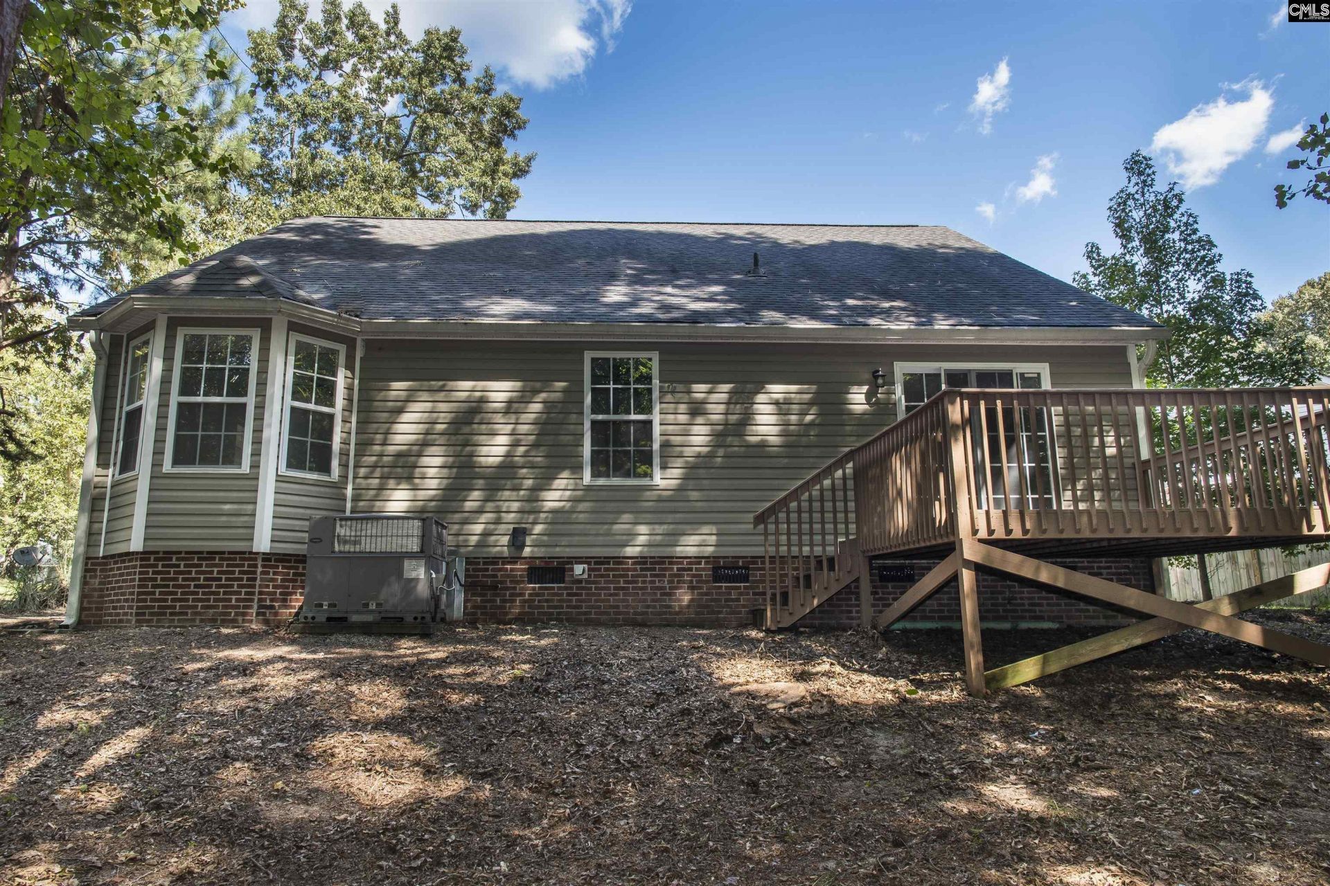 11 Cambridge Oaks Court  Photo 5