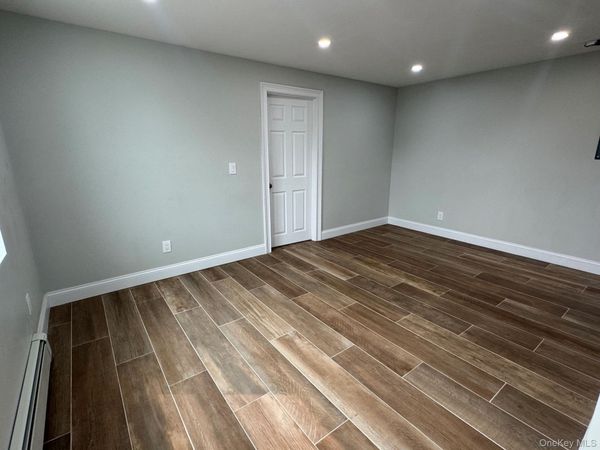233 Franklin Street , Unit Apt 3, Hempstead, NY 11550
