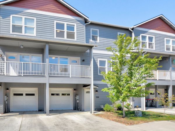 7881 Jacqueline Way, White City, OR 97503