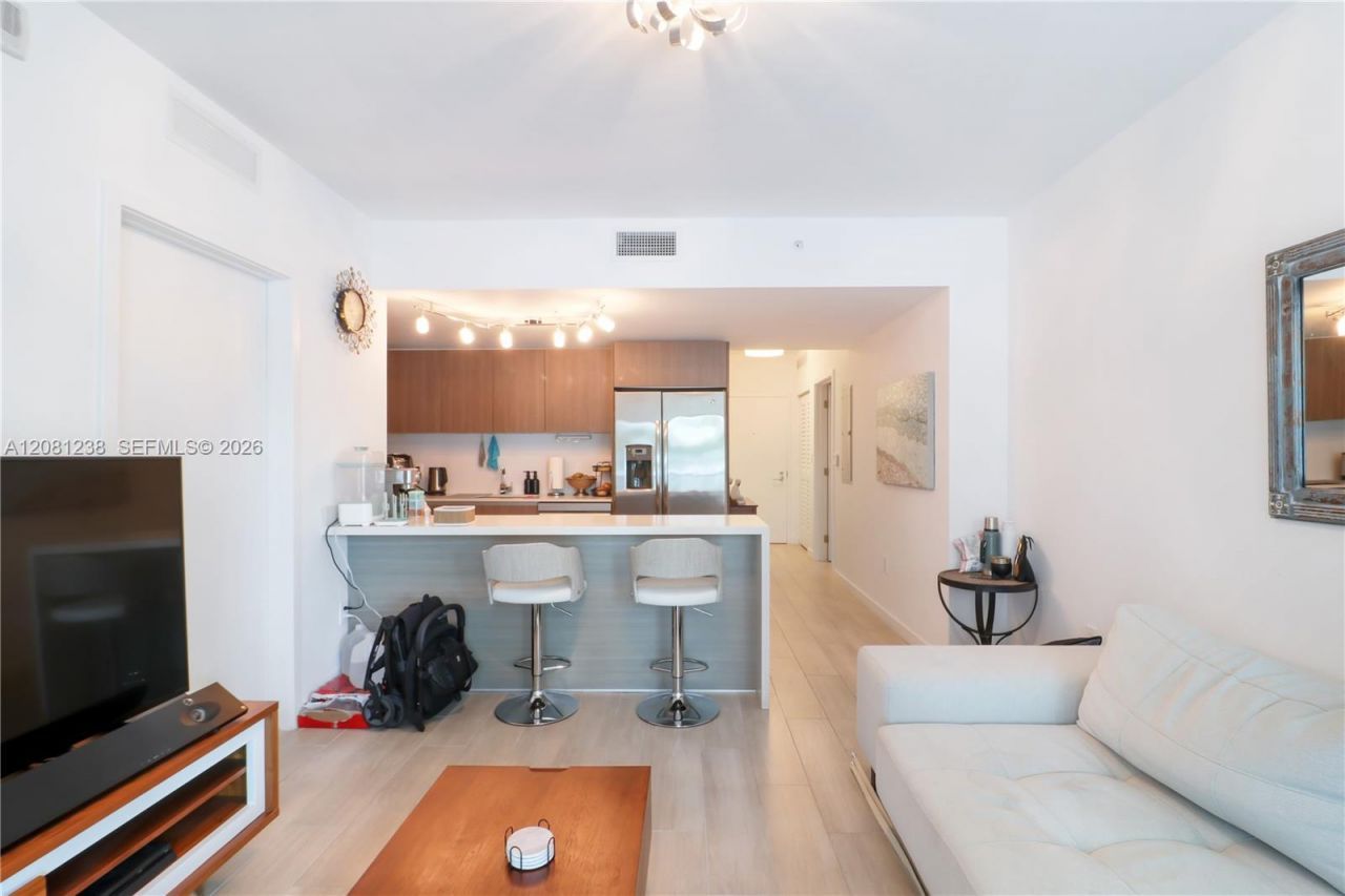1600 SW 1st Ave , Unit 512, Miami, FL 33129 Photo