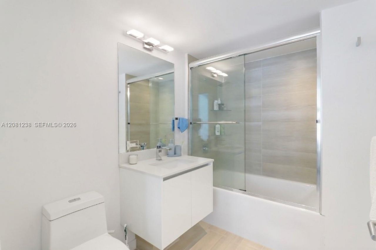 1600 SW 1st Ave , Unit 512, Miami, FL 33129 Photo