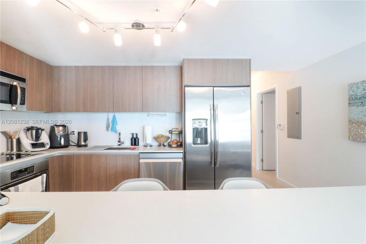 1600 SW 1st Ave , Unit 512, Miami, FL 33129 Photo