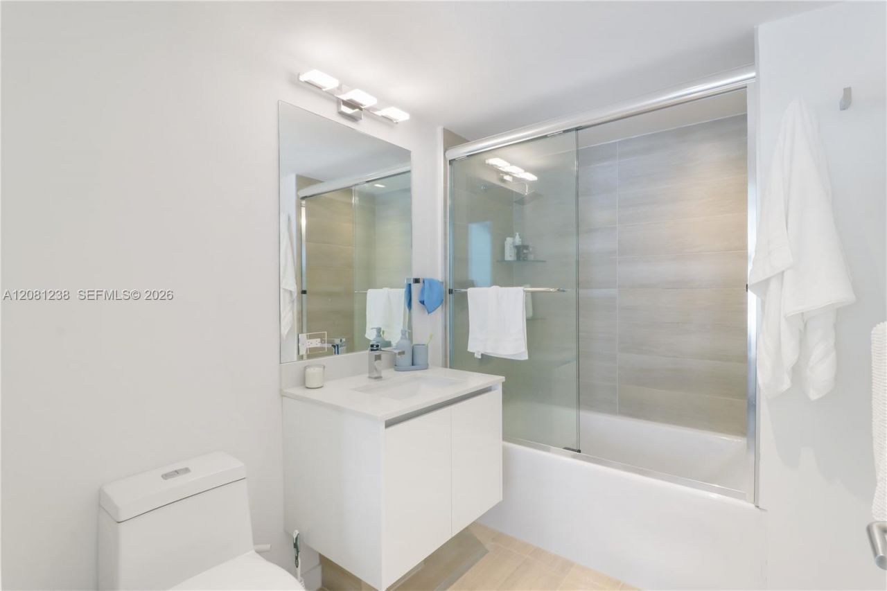 1600 SW 1st Ave , Unit 512, Miami, FL 33129 Photo