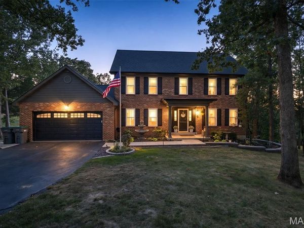 2672 Ridgeview Acres Drive, Festus, MO 63028