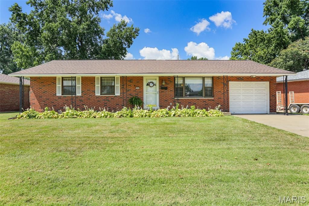 3201 Fehling Road, Granite City, IL 62040 Main Photo