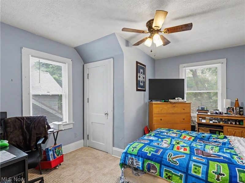 2472 4th Street, Cuyahoga Falls, OH 44221 Photo 17