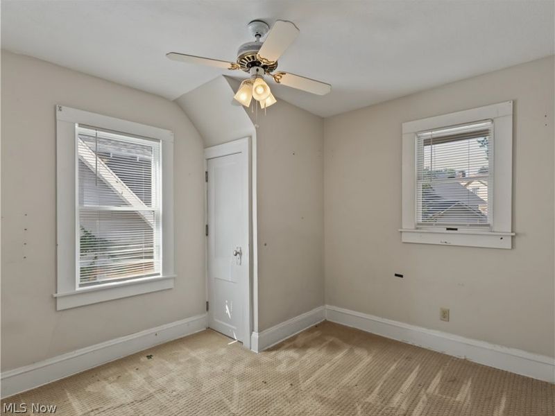2472 4th Street, Cuyahoga Falls, OH 44221 Photo 18