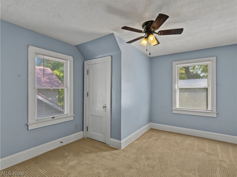 2472 4th Street, Cuyahoga Falls, OH 44221 Photo 20