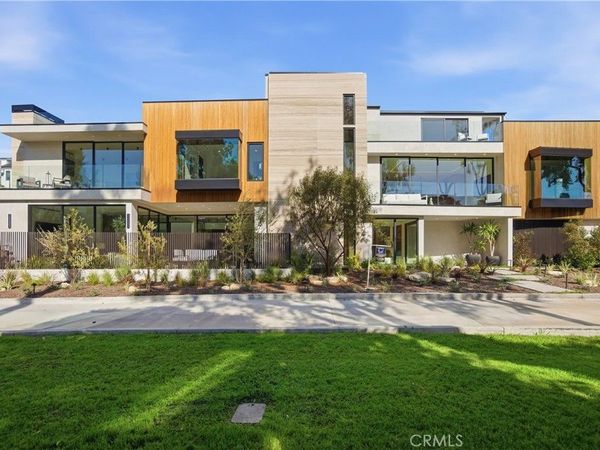 2910 Bayside, Corona Del Mar, CA 92625