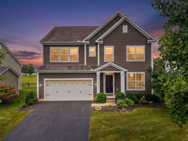 7183 Beachwood Way , Plain City, OH 43064