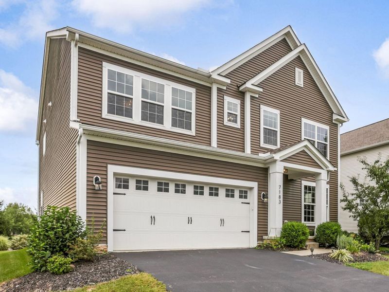 7183 Beachwood Way, Plain City, OH 43064 Photo 2