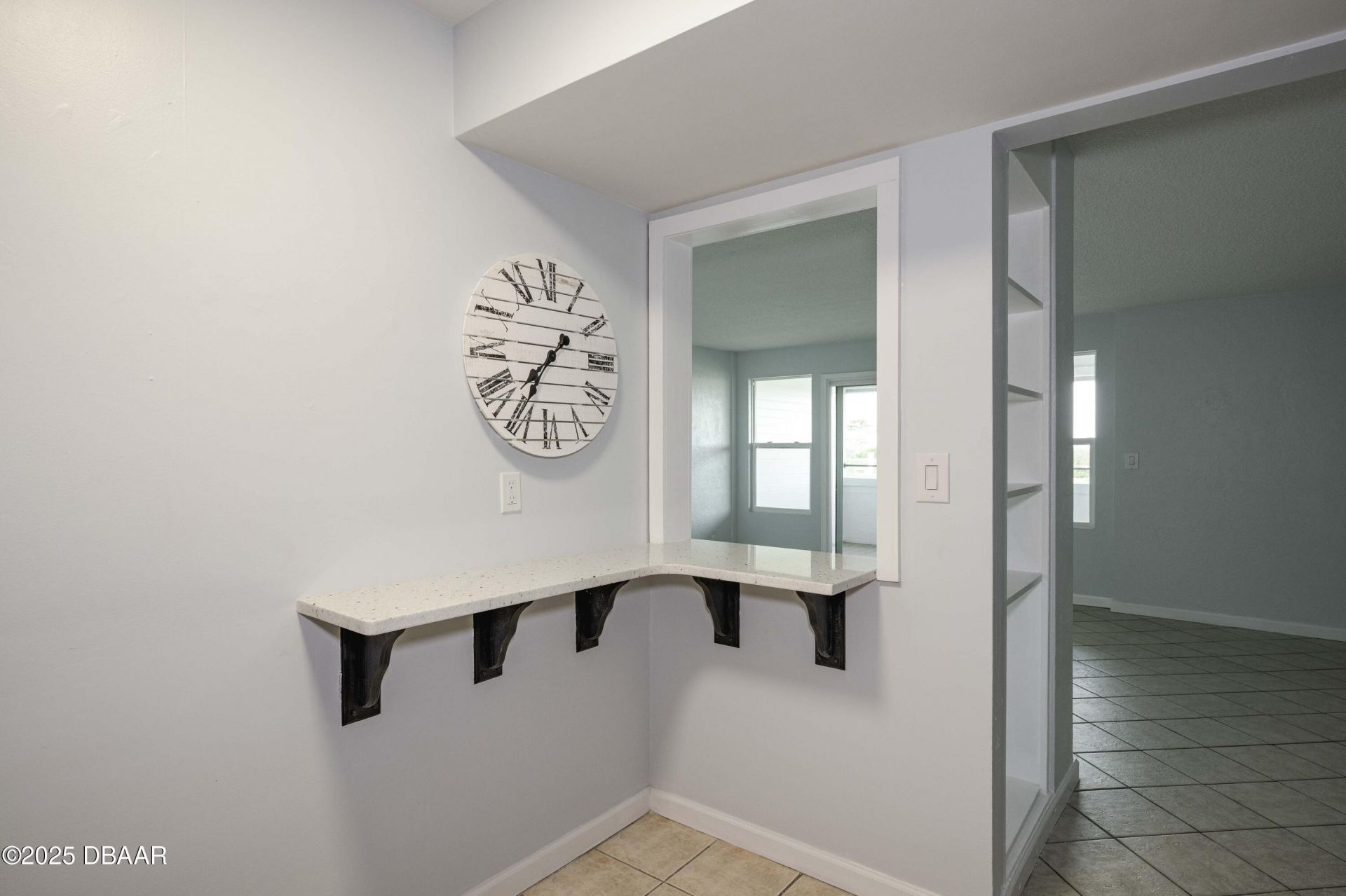 732 N Halifax Avenue, Daytona Beach, FL 32118 Photo