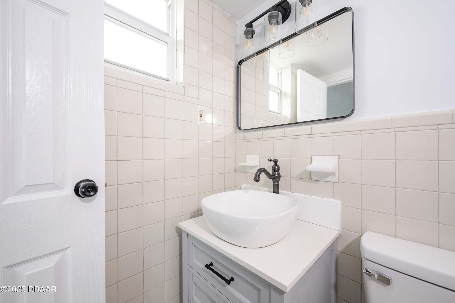 732 N Halifax Avenue, Daytona Beach, FL 32118 Photo