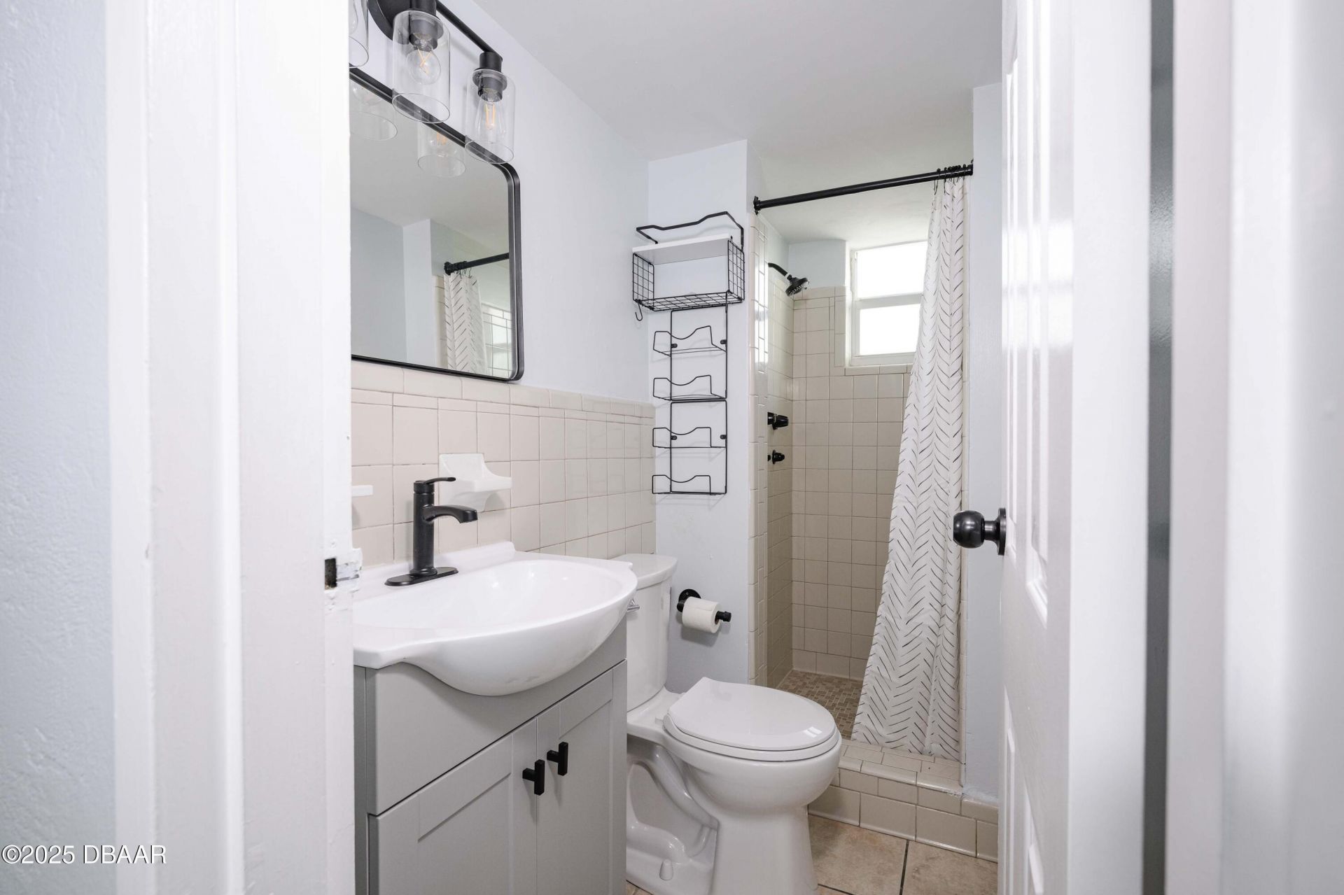732 N Halifax Avenue, Daytona Beach, FL 32118 Photo