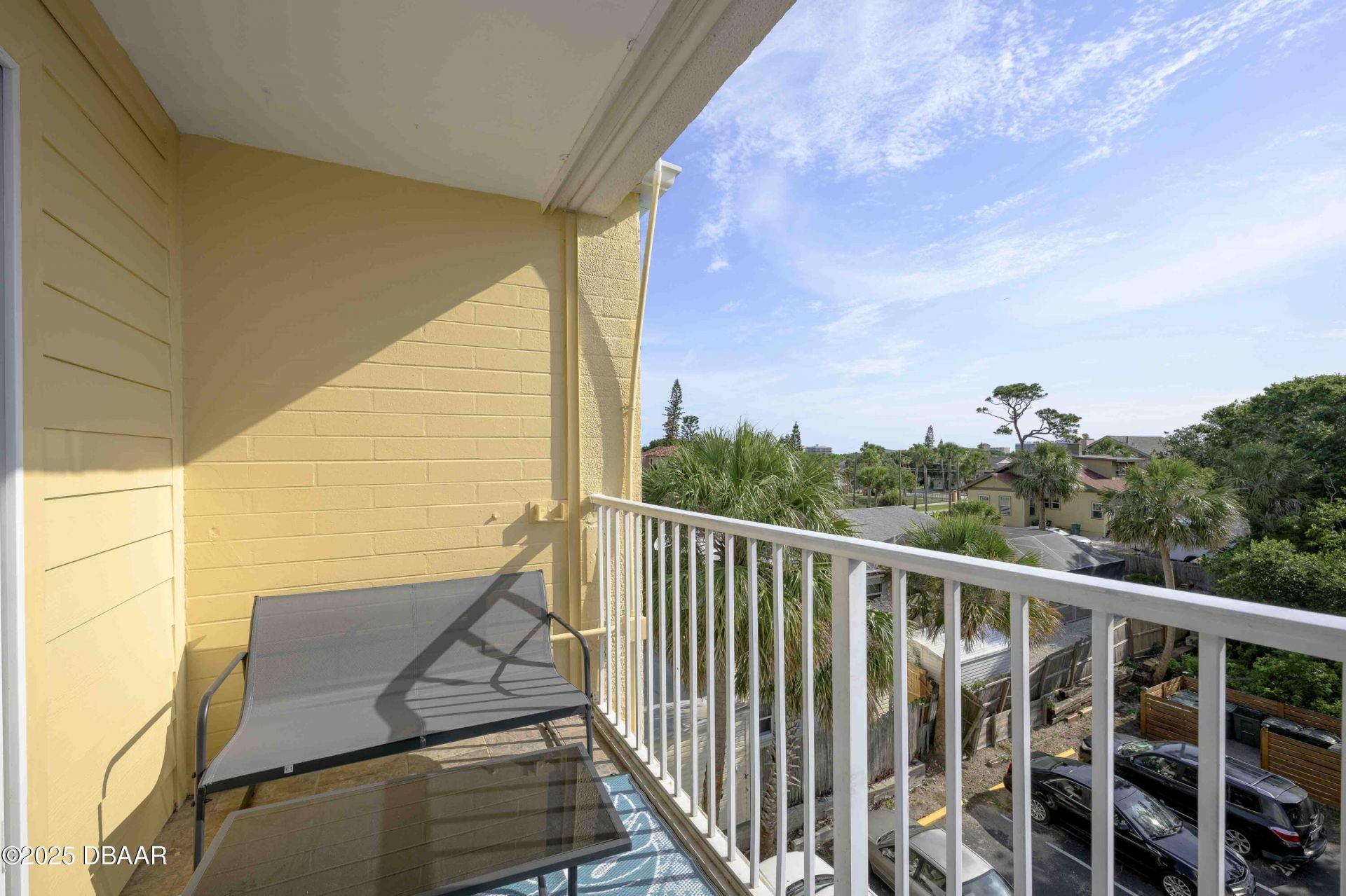 732 N Halifax Avenue, Daytona Beach, FL 32118 Photo