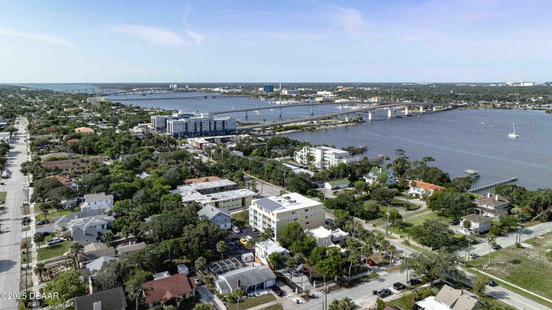 732 N Halifax Avenue, Daytona Beach, FL 32118 Photo