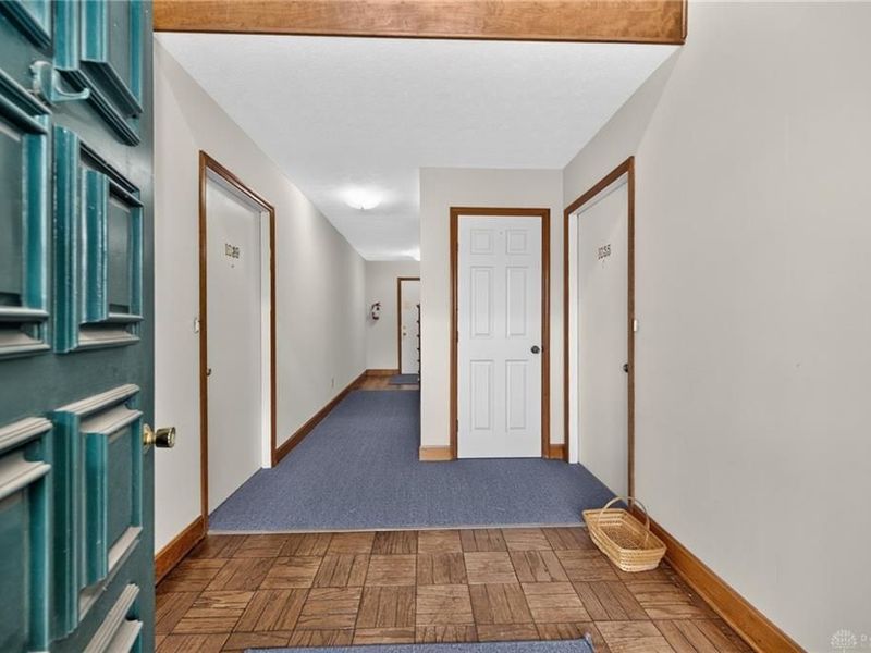 1035 Beryl Trail, Dayton, OH 45459 Photo 3