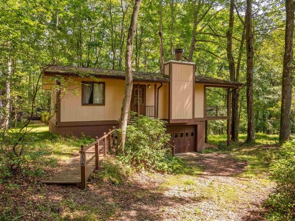 236 Pine Drive, Terra Alta, WV 26764