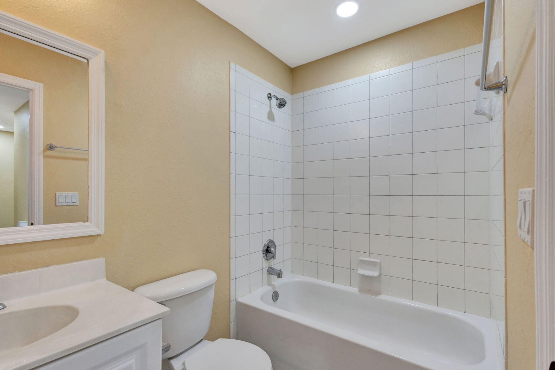 1302 Lucaya Drive, Riviera Beach, FL 33404 Photo