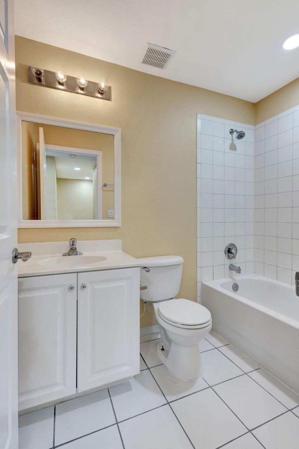1302 Lucaya Drive, Riviera Beach, FL 33404 Photo