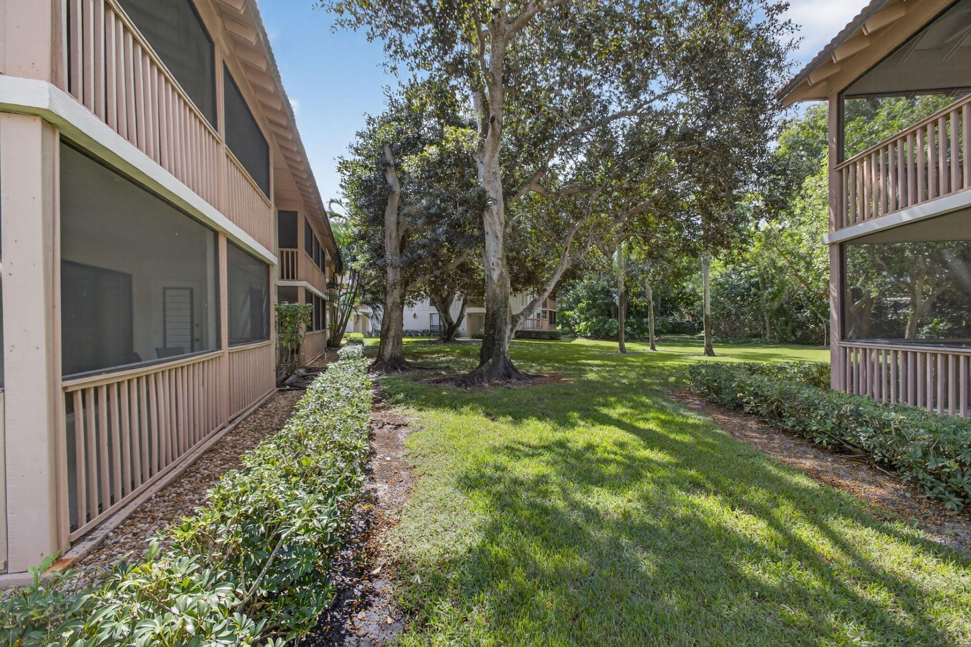 124 Brackenwood Road, Unit 124, Palm Beach Gardens, FL 33418 Photo