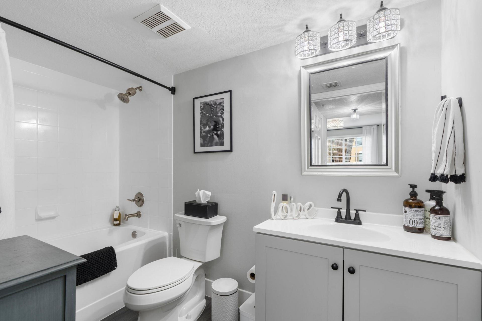4041 San Marino Boulevard, Unit 202, West Palm Beach, FL 33409 Photo