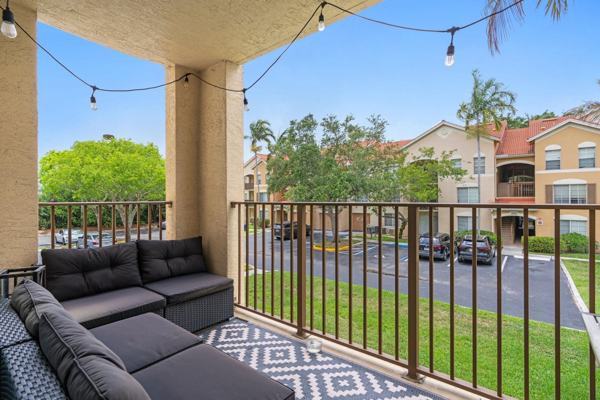 4041 San Marino Boulevard, Unit 202, West Palm Beach, FL 33409 Photo