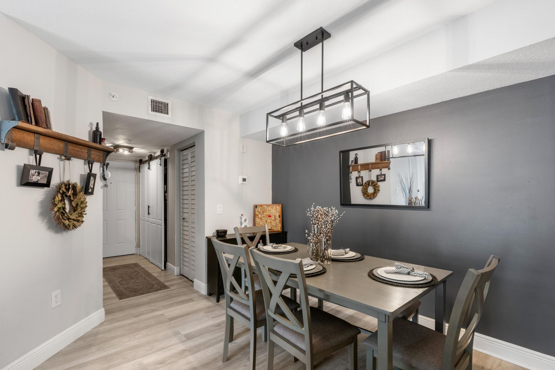 4041 San Marino Boulevard, Unit 202, West Palm Beach, FL 33409 Photo