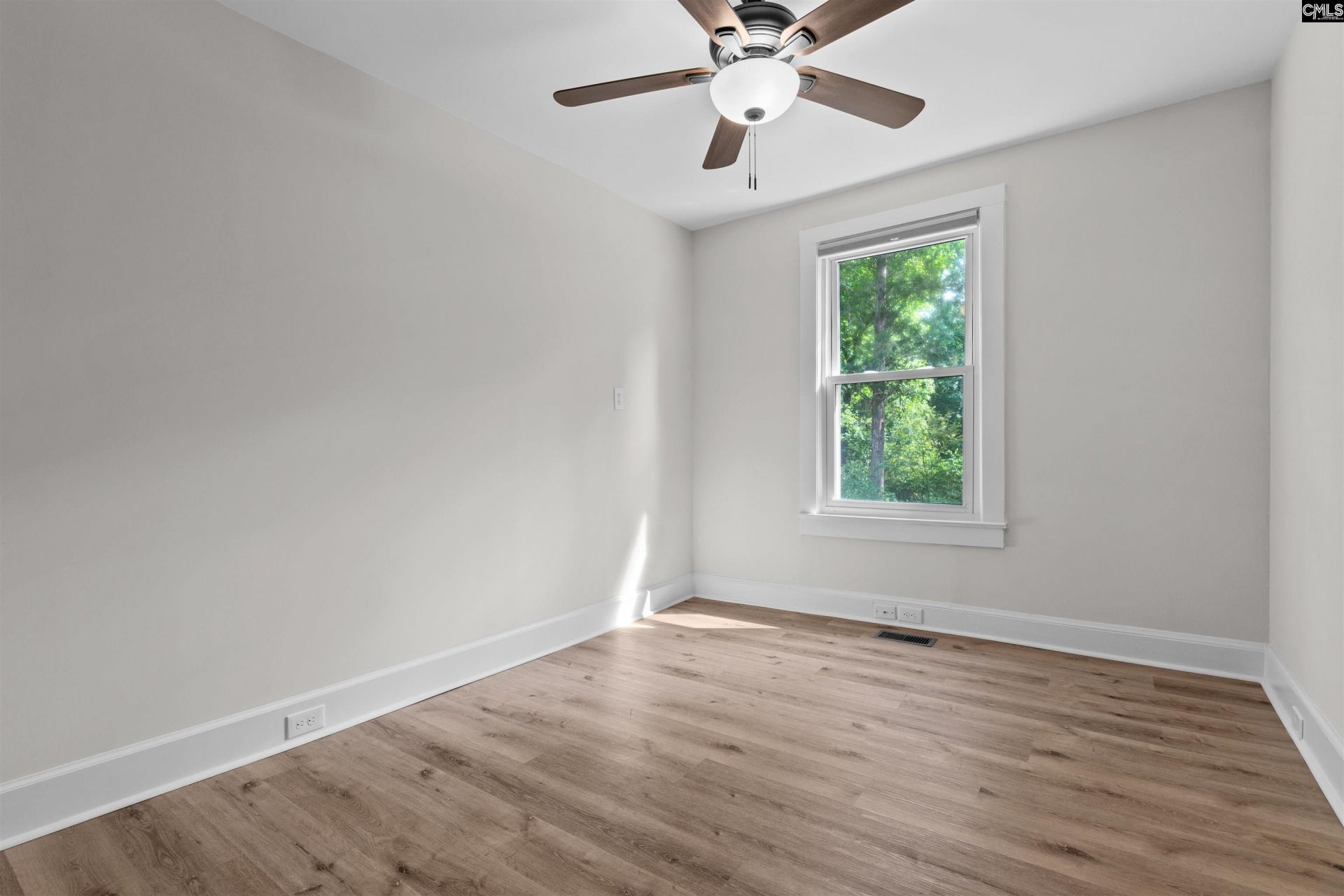 106 Hyler Drive Photo 12