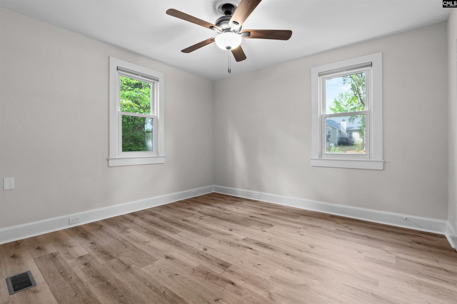 106 Hyler Drive Photo 17