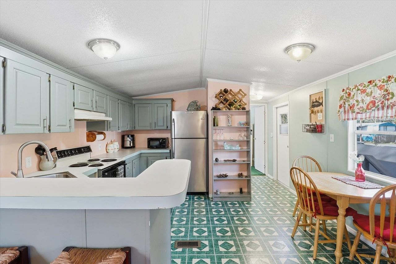 24 62nd Street , Yankeetown, FL 34498 Photo
