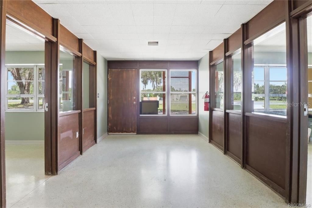 18150 SE Highway 19 , Inglis, FL 34449 Photo