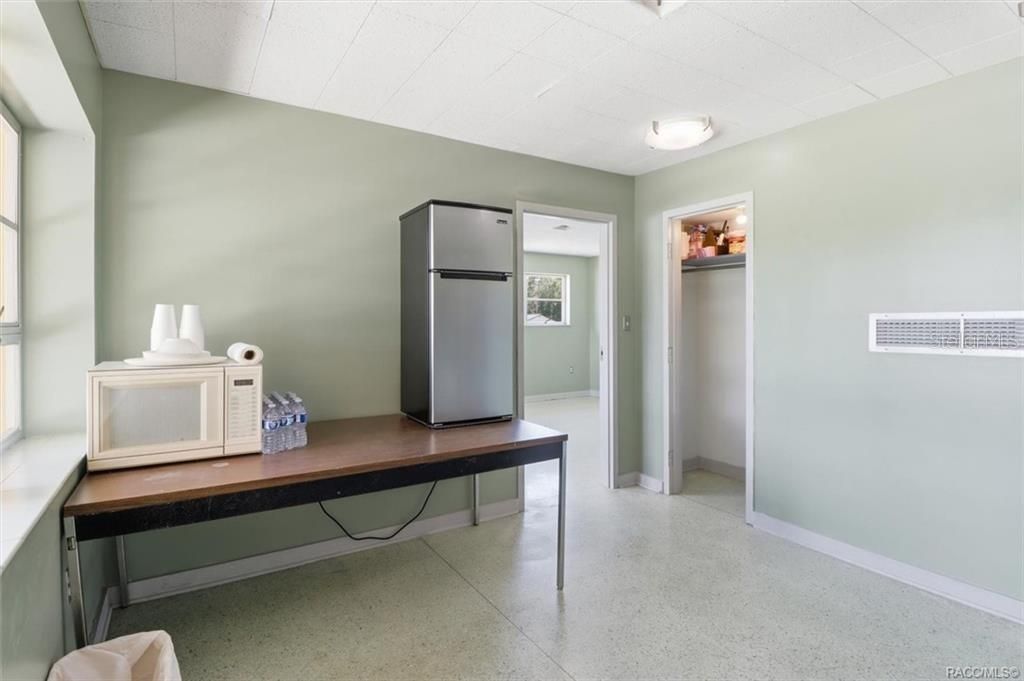 18150 SE Highway 19 , Inglis, FL 34449 Photo