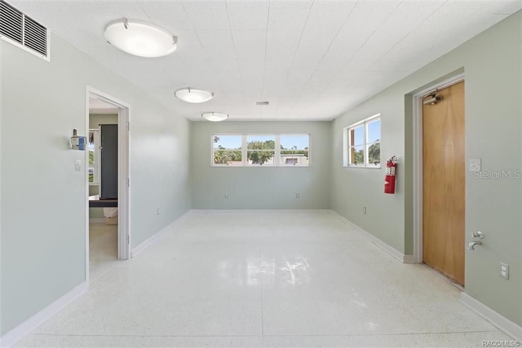 18150 SE Highway 19 , Inglis, FL 34449 Photo