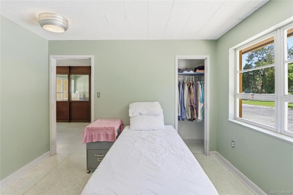 18150 SE Highway 19 , Inglis, FL 34449 Photo