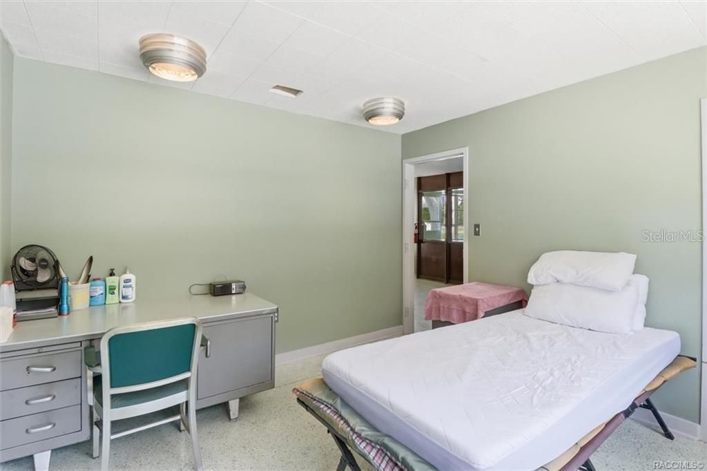 18150 SE Highway 19 , Inglis, FL 34449 Photo