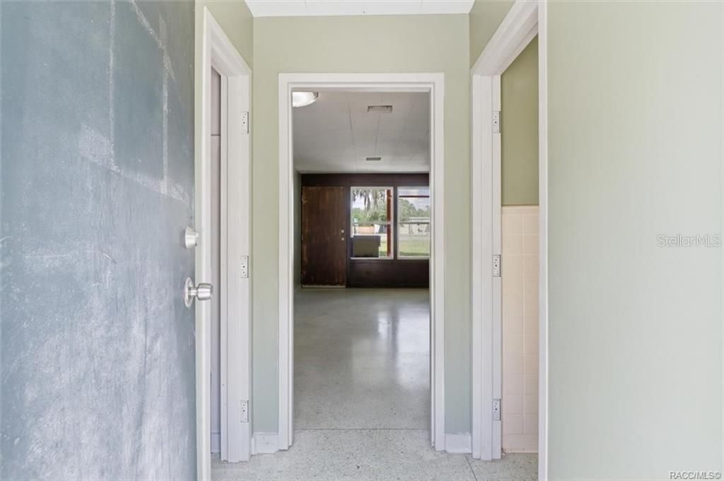 18150 SE Highway 19 , Inglis, FL 34449 Photo
