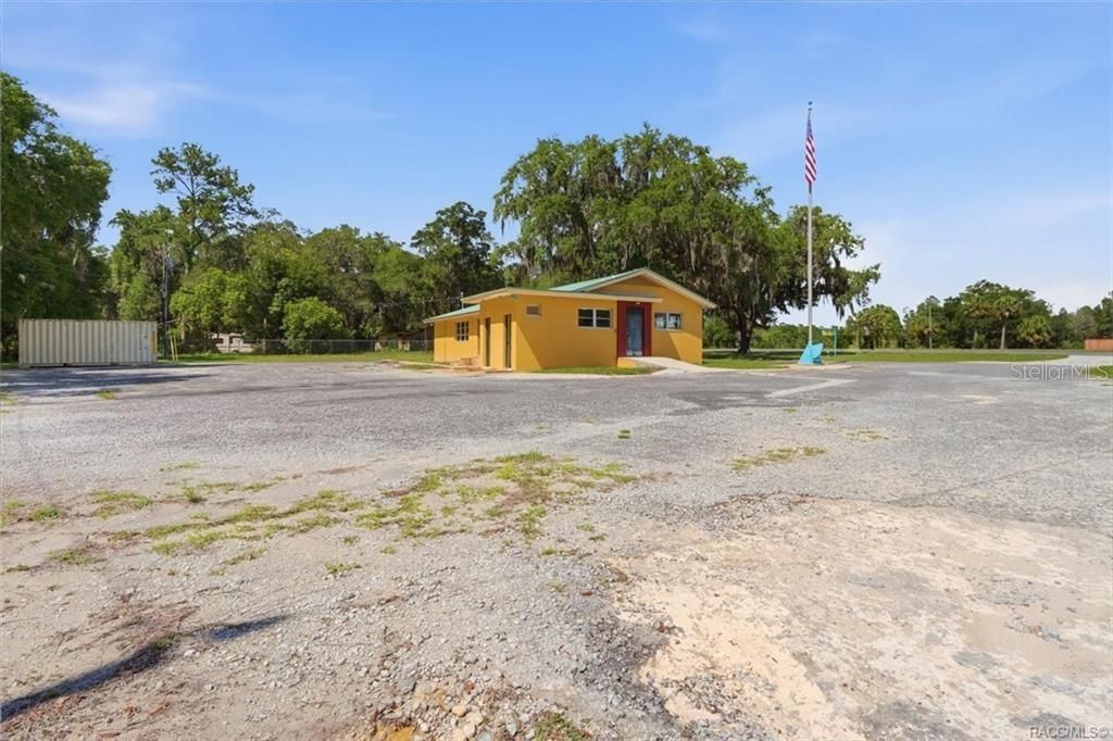 18150 SE Highway 19 , Inglis, FL 34449 Photo