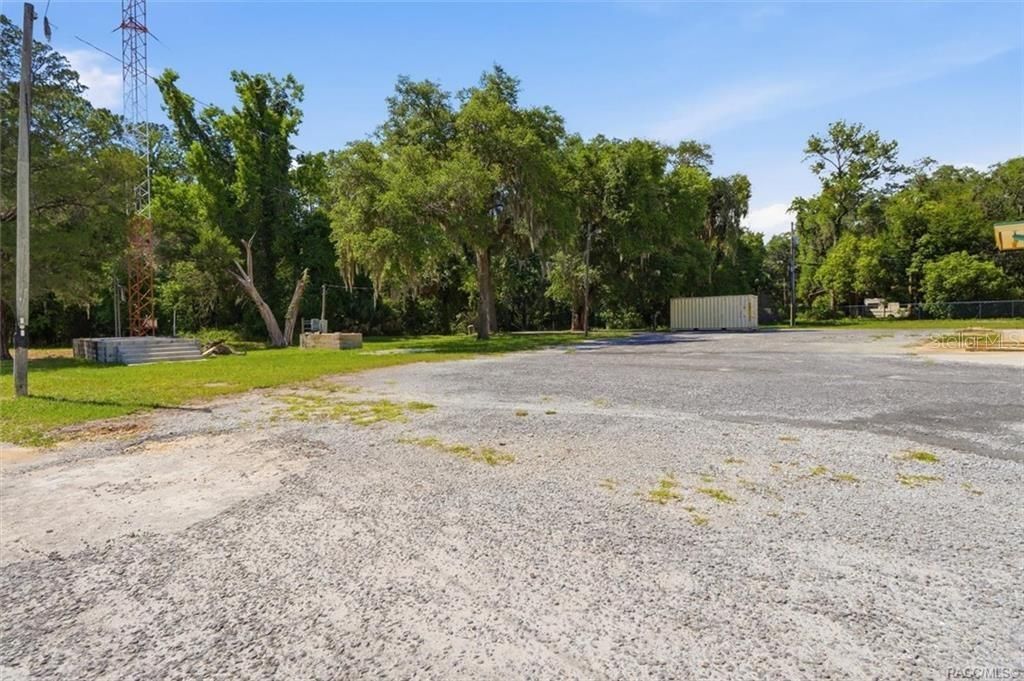 18150 SE Highway 19 , Inglis, FL 34449 Photo