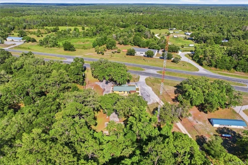 18150 SE Highway 19 , Inglis, FL 34449 Photo