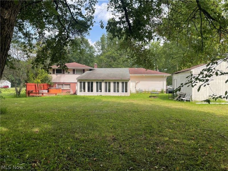2951 Mellgren Drive SW, Warren, OH 44481 Photo 9