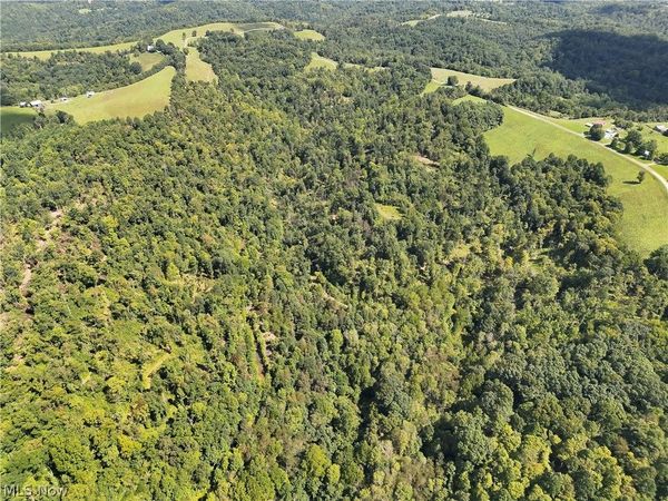 Crum Ridge Rd, Caldwell, OH 43724