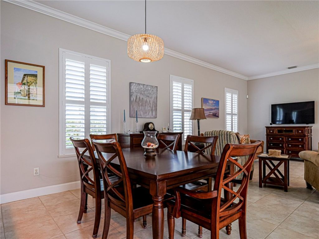 3258 Lakeshore Drive, Hutchinson Island, FL 34949 Photo
