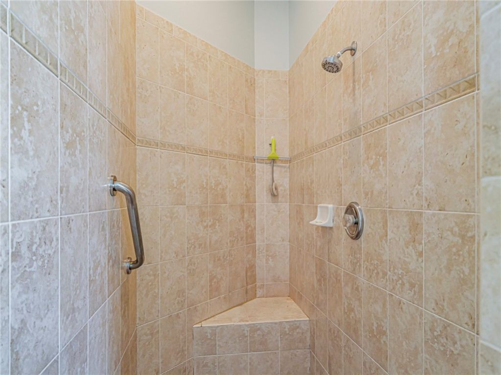 3258 Lakeshore Drive, Hutchinson Island, FL 34949 Photo