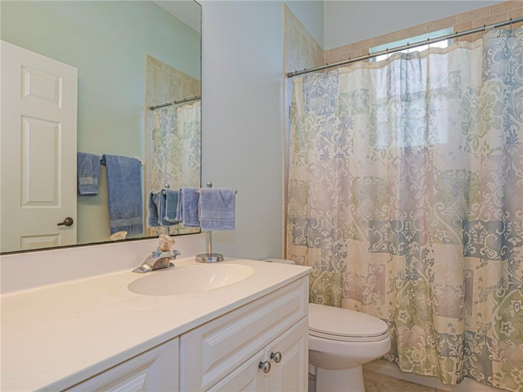 3258 Lakeshore Drive, Hutchinson Island, FL 34949 Photo