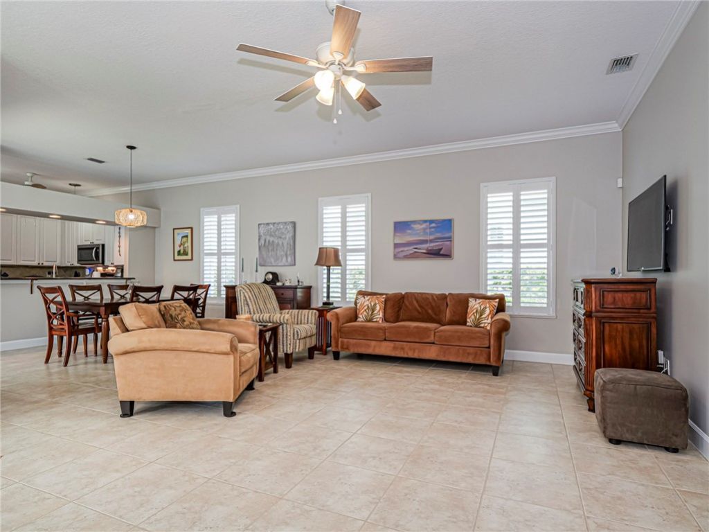 3258 Lakeshore Drive, Hutchinson Island, FL 34949 Photo