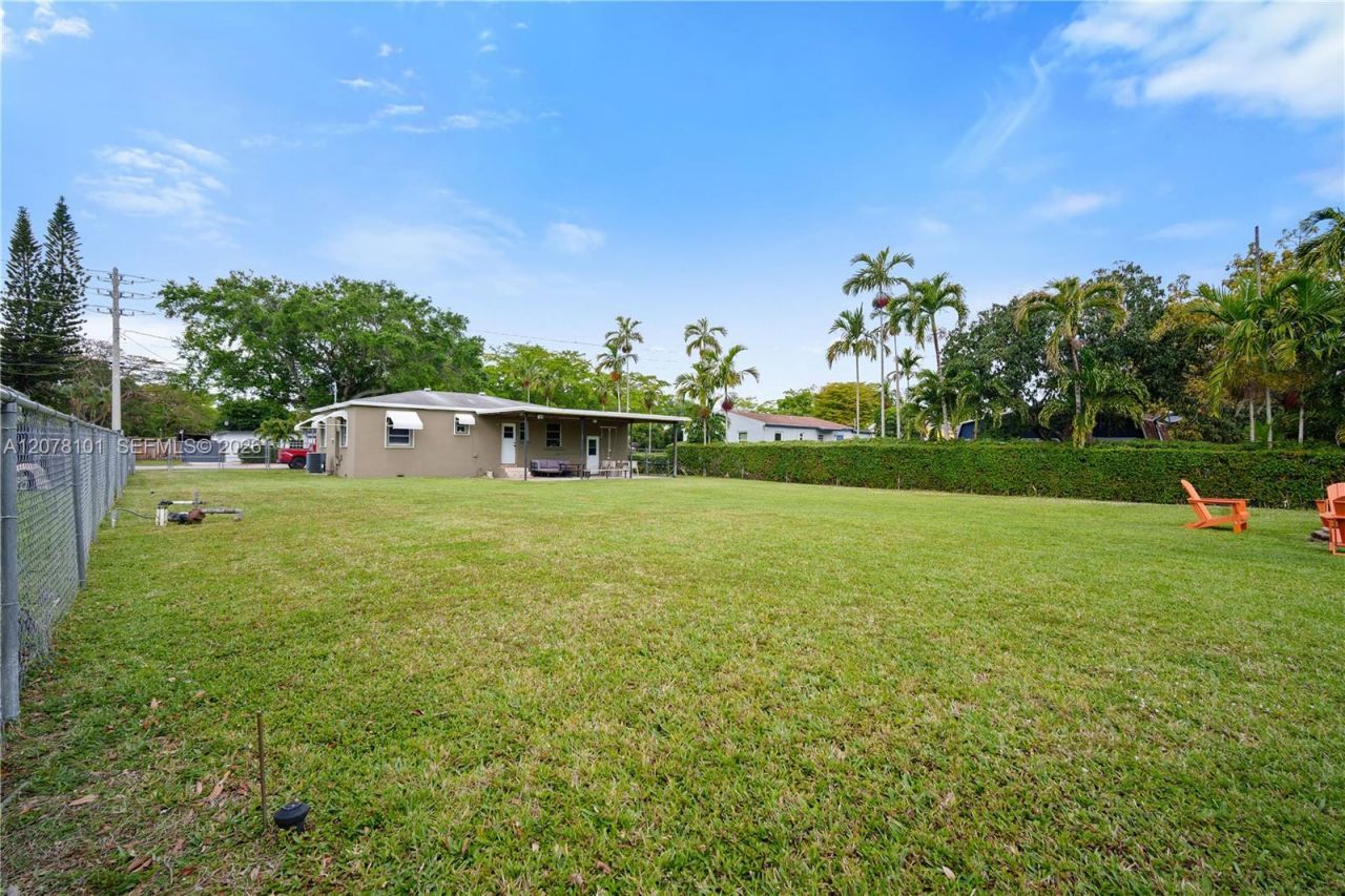 14031 NW 5th Ave, Miami, FL 33168 Photo
