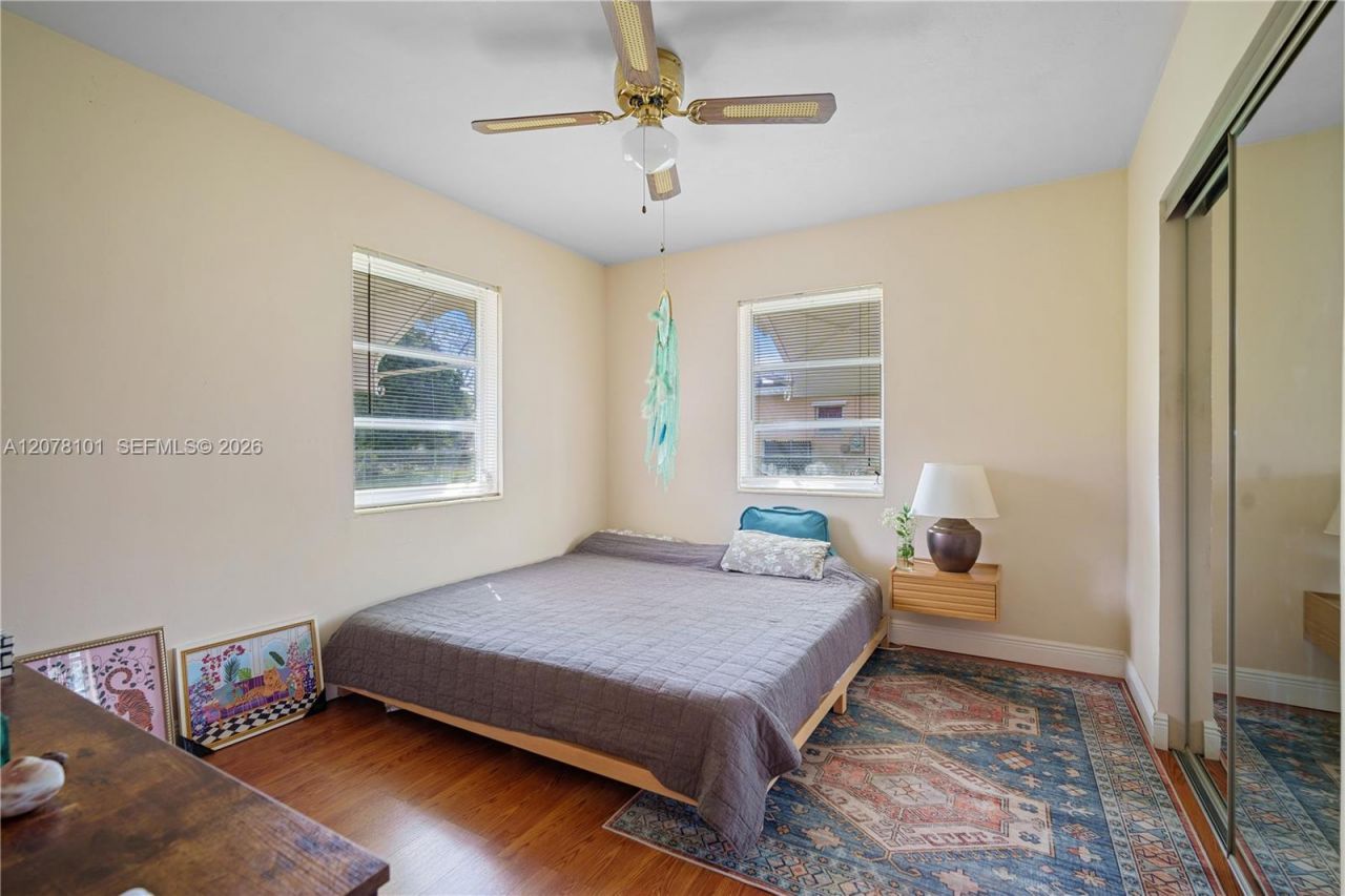 14031 NW 5th Ave, Miami, FL 33168 Photo